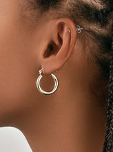 Load image into Gallery viewer, Chunky Tube Hoops